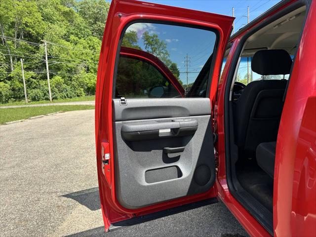 used 2013 Chevrolet Silverado 1500 car, priced at $10,999