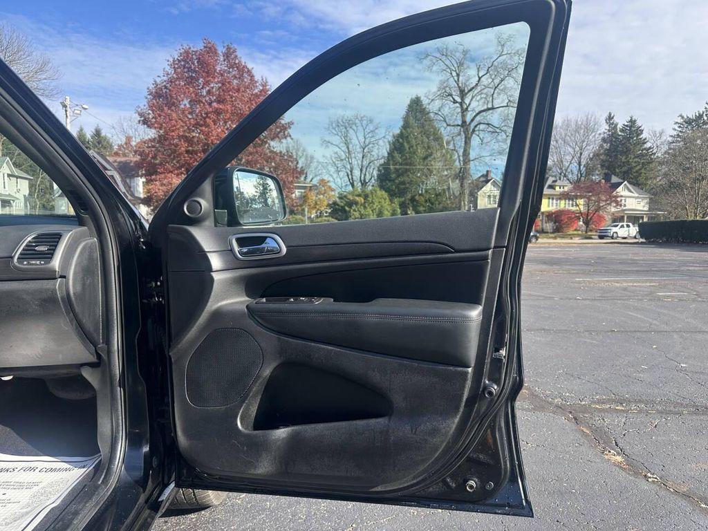 used 2018 Jeep Grand Cherokee car, priced at $11,999