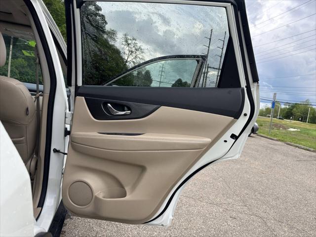 used 2015 Nissan Rogue car, priced at $10,499
