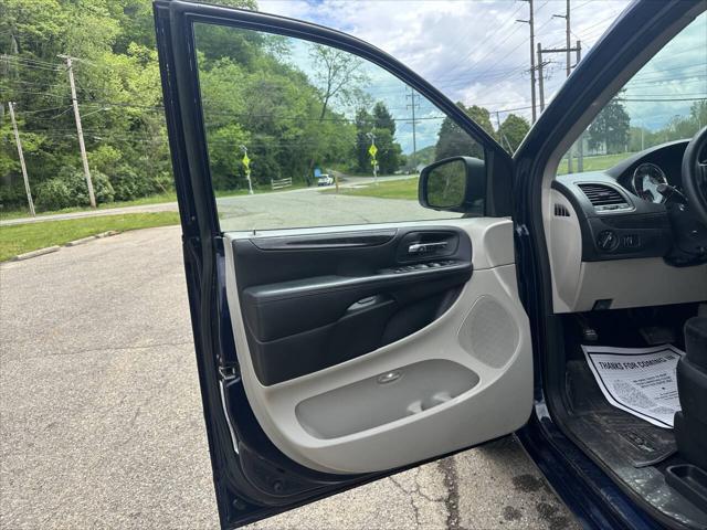 used 2013 Dodge Grand Caravan car, priced at $4,999