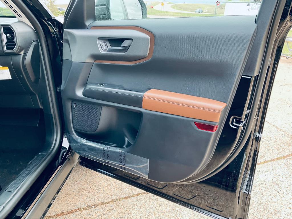 new 2025 Ford Bronco Sport car, priced at $37,266