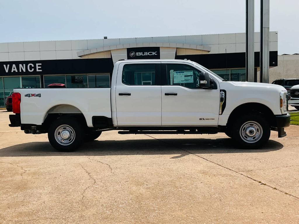 new 2025 Ford F-250 car, priced at $60,400