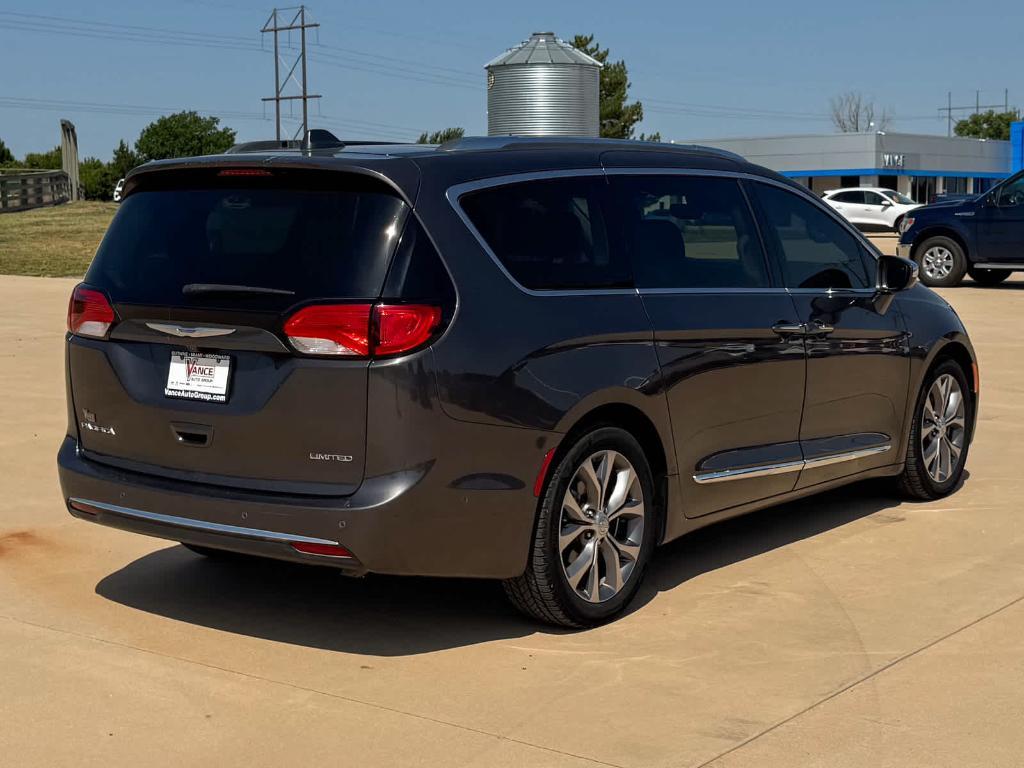 used 2018 Chrysler Pacifica car, priced at $16,216