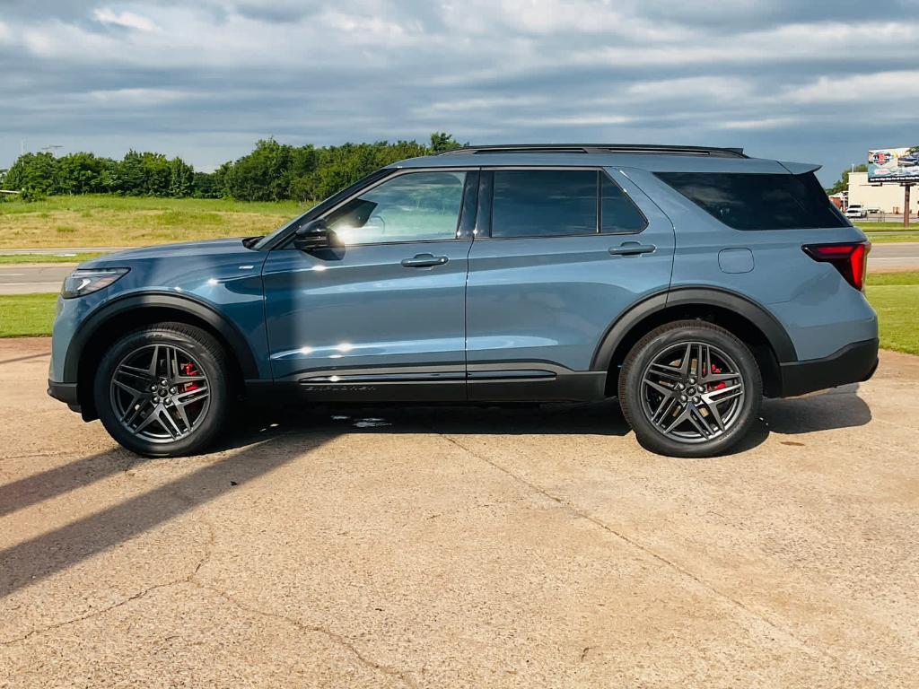 new 2025 Ford Explorer car, priced at $49,227
