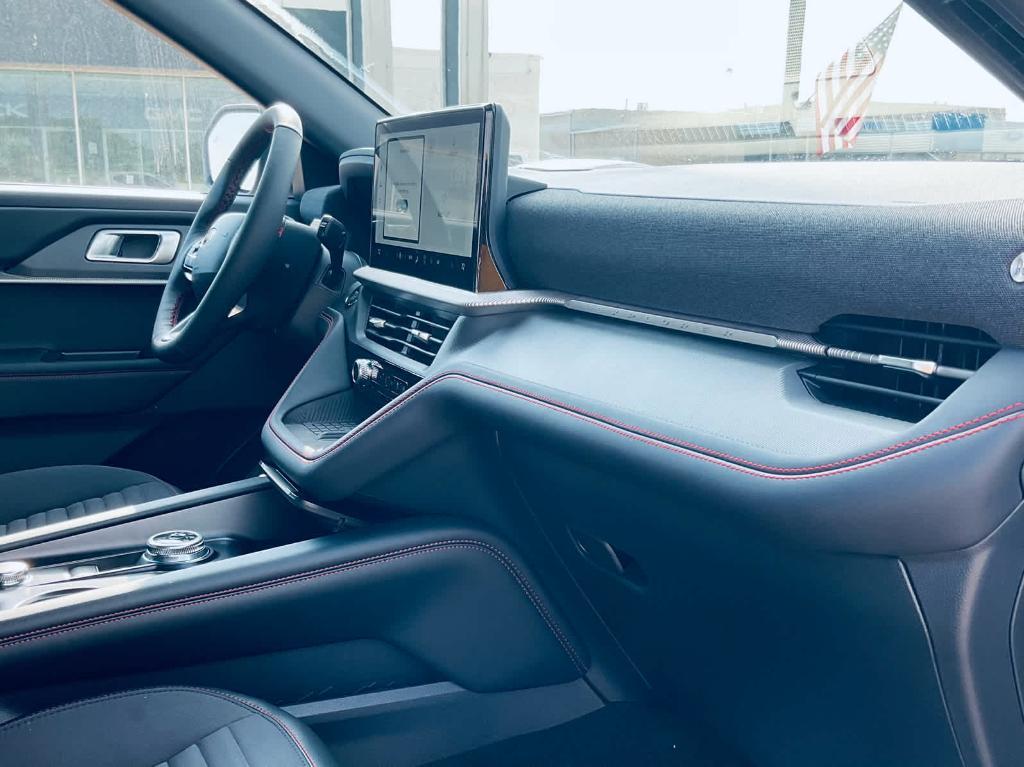 new 2025 Ford Explorer car, priced at $49,227