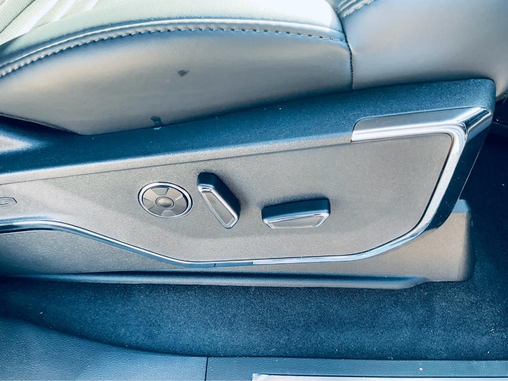 new 2025 Ford F-150 car, priced at $69,271