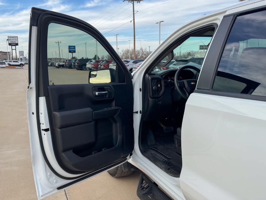 used 2022 Chevrolet Silverado 1500 car, priced at $30,500