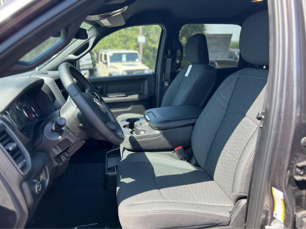 new 2025 Ram 2500 car, priced at $64,375