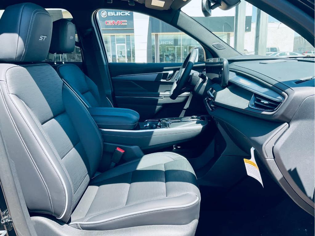 new 2025 Buick Enclave car, priced at $48,330