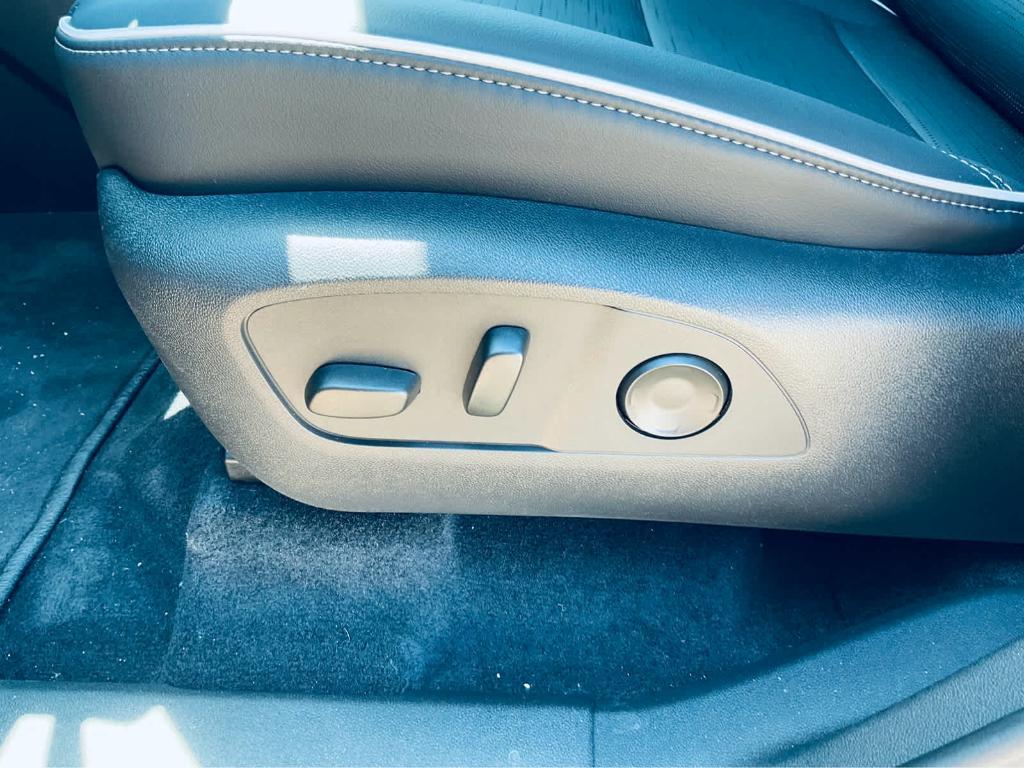new 2025 Buick Enclave car, priced at $48,330