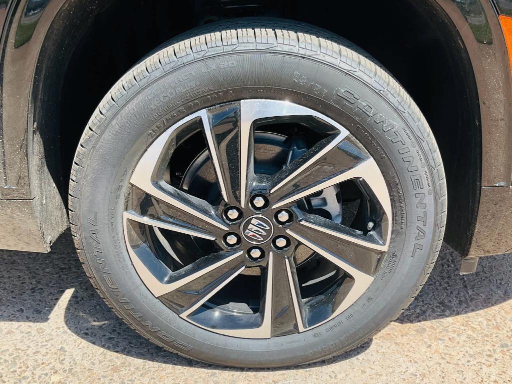 new 2025 Buick Enclave car, priced at $48,330