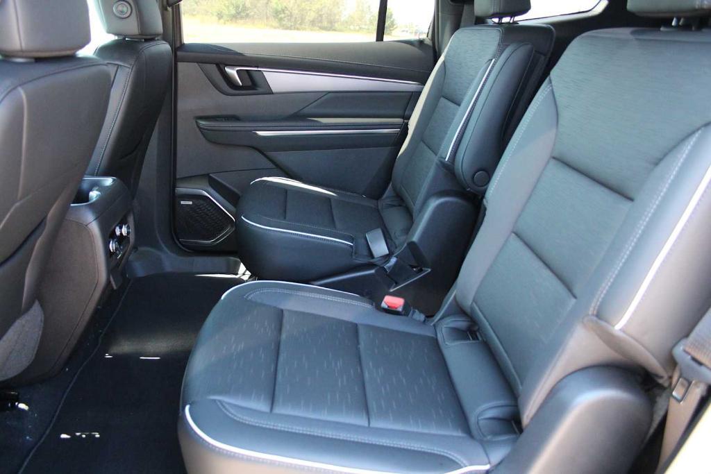 new 2026 Buick Enclave car, priced at $53,845