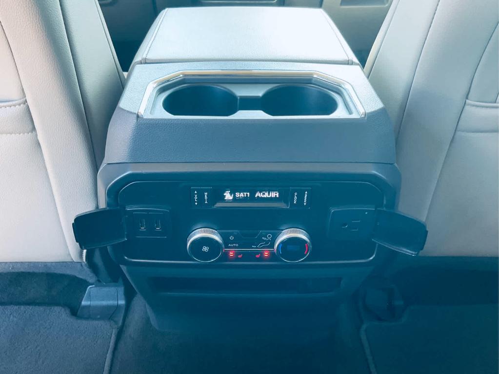 used 2020 Ford Expedition car, priced at $30,000