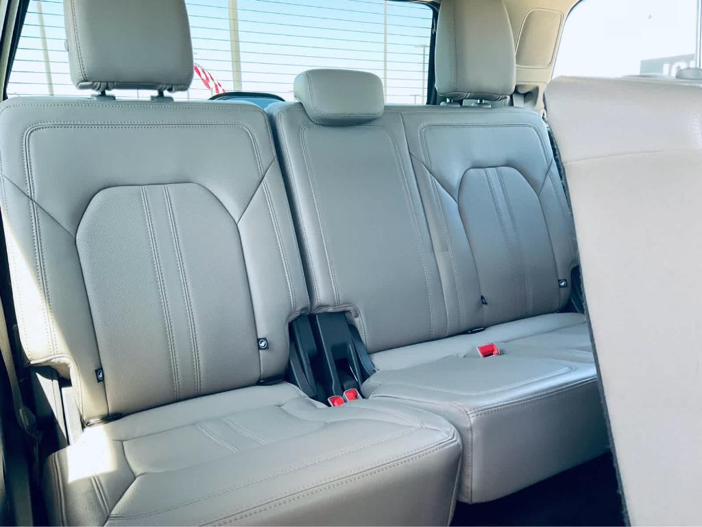 used 2020 Ford Expedition car, priced at $30,000