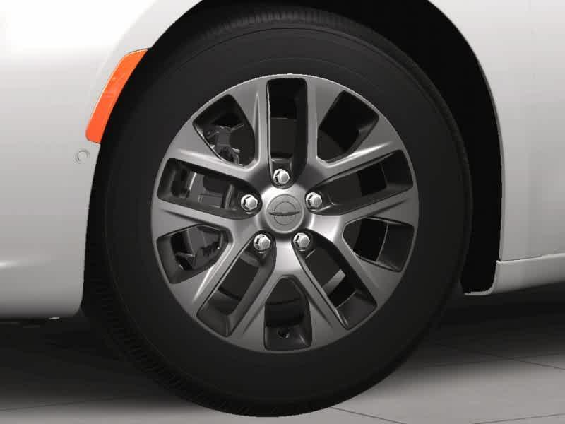 new 2025 Chrysler Pacifica Hybrid car, priced at $61,780