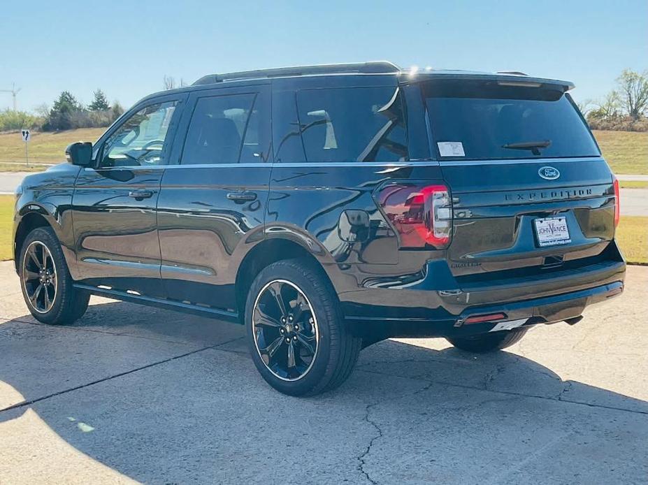 new 2024 Ford Expedition car, priced at $70,175