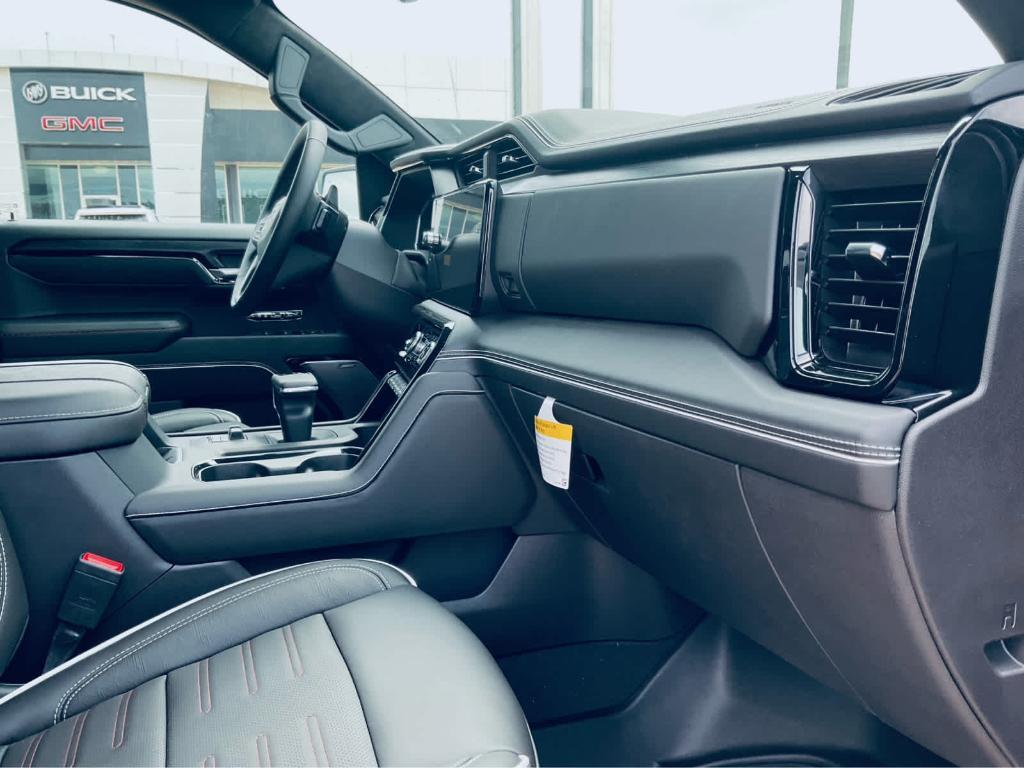 new 2025 GMC Sierra 1500 car, priced at $73,385