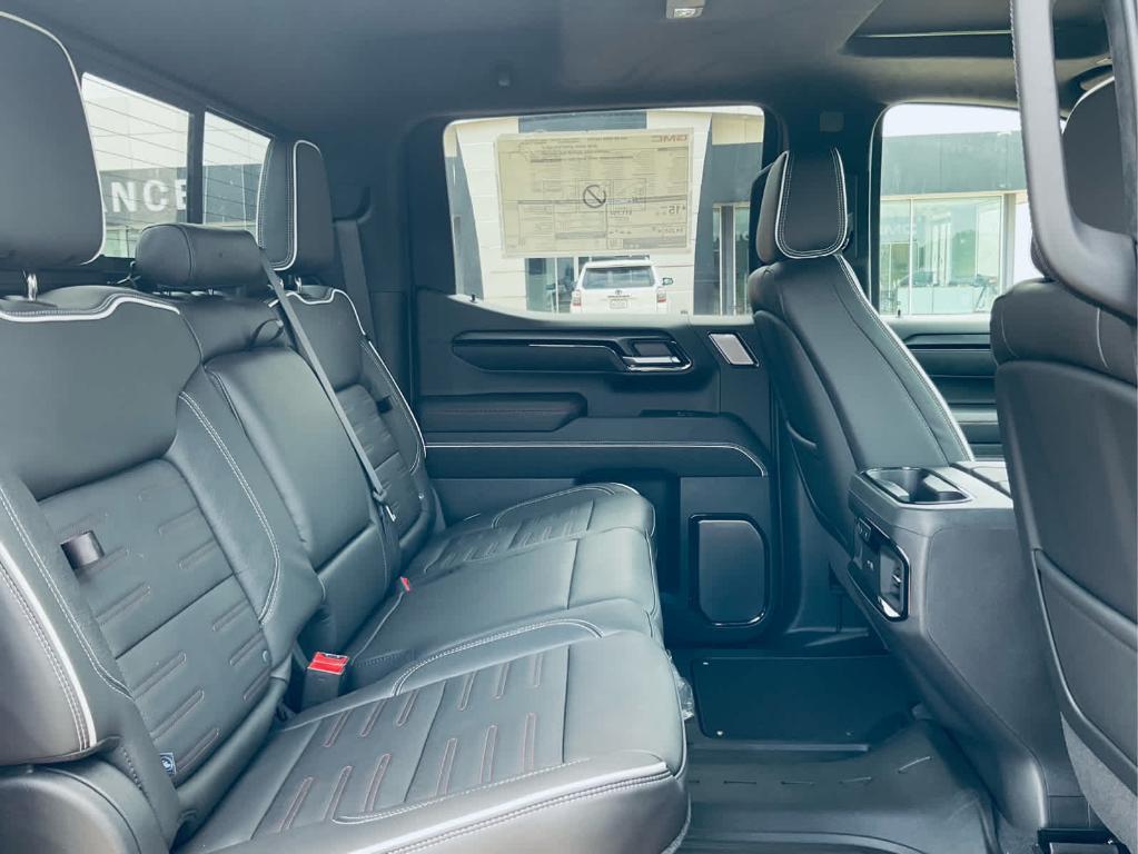 new 2025 GMC Sierra 1500 car, priced at $73,385