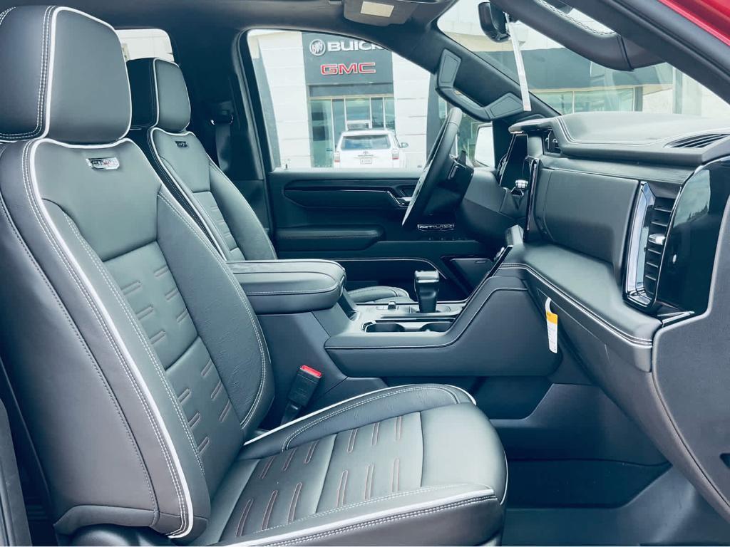 new 2025 GMC Sierra 1500 car, priced at $73,385