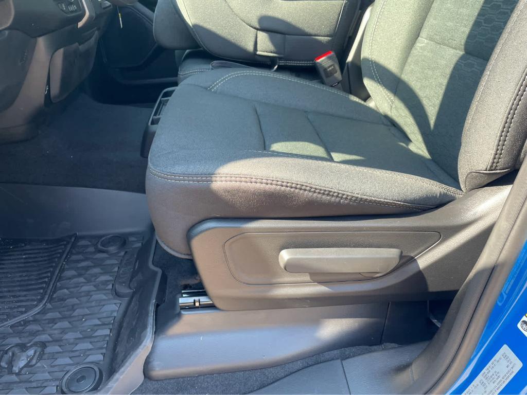 new 2025 Ram 1500 car, priced at $48,966