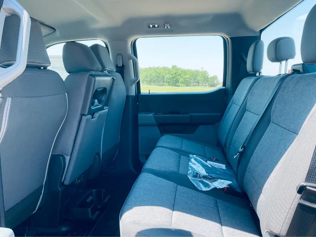 new 2025 Ford F-250 car, priced at $60,075