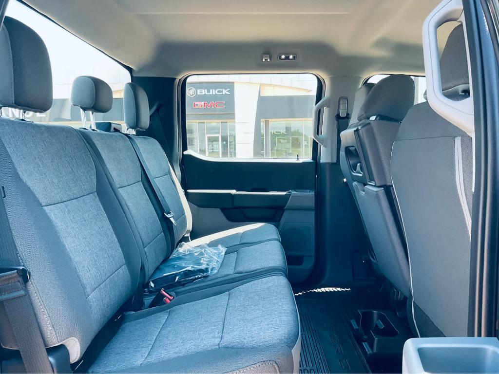 new 2025 Ford F-250 car, priced at $60,075