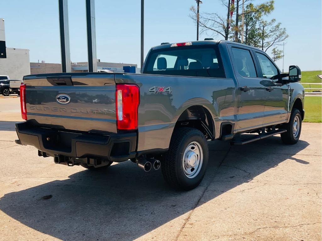 new 2025 Ford F-250 car, priced at $60,075