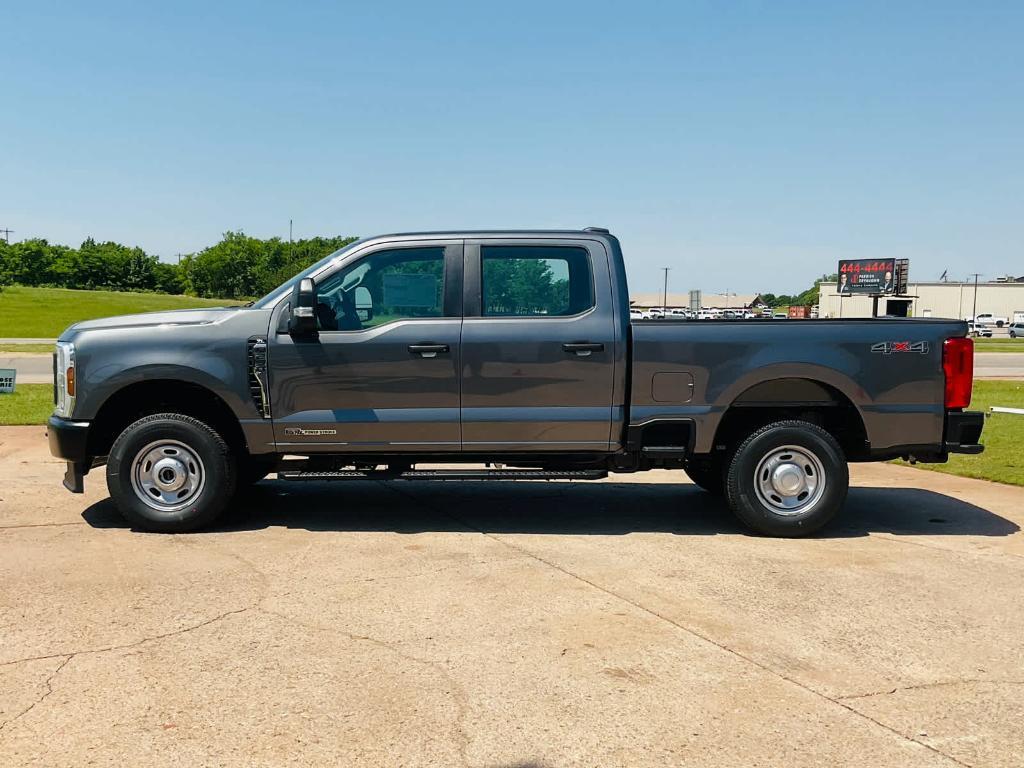 new 2025 Ford F-250 car, priced at $60,075