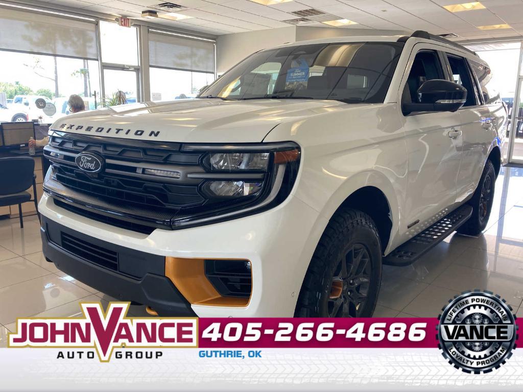 new 2025 Ford Expedition car, priced at $82,940