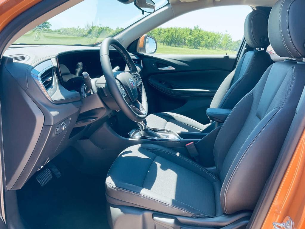 new 2025 Buick Encore GX car, priced at $26,625