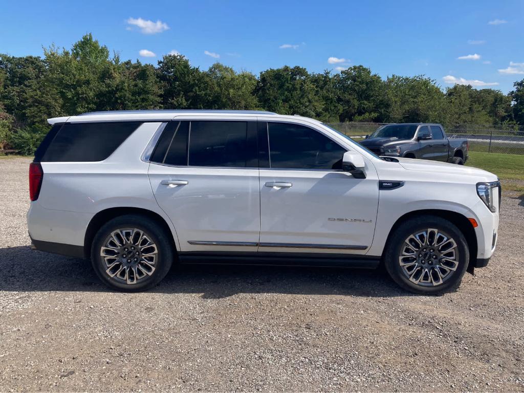 used 2023 GMC Yukon car, priced at $73,500