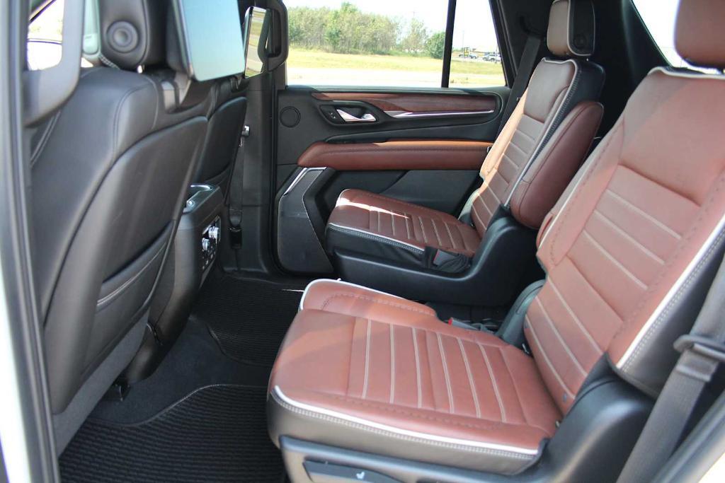 used 2023 GMC Yukon car, priced at $71,500