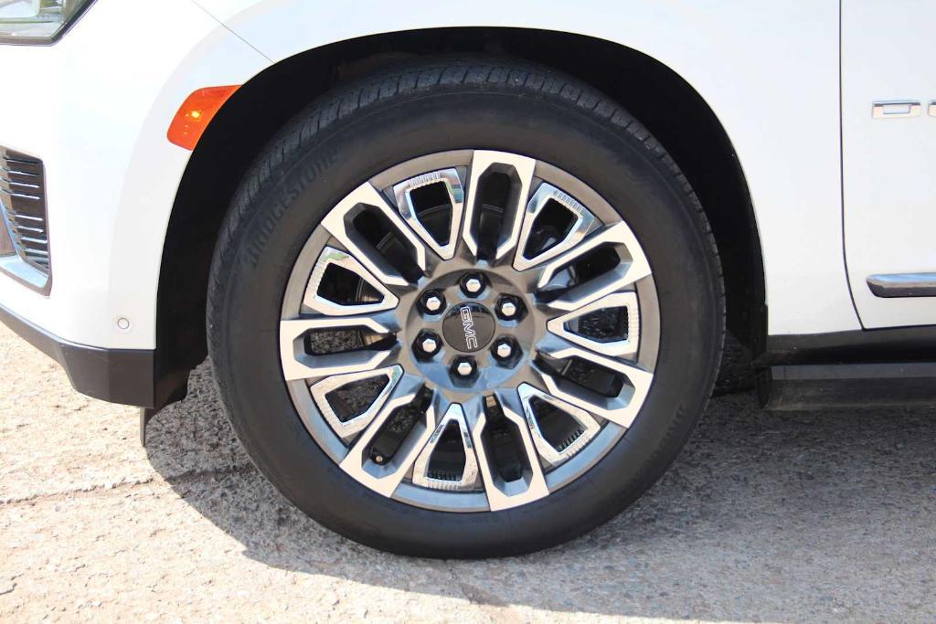 used 2023 GMC Yukon car, priced at $71,500