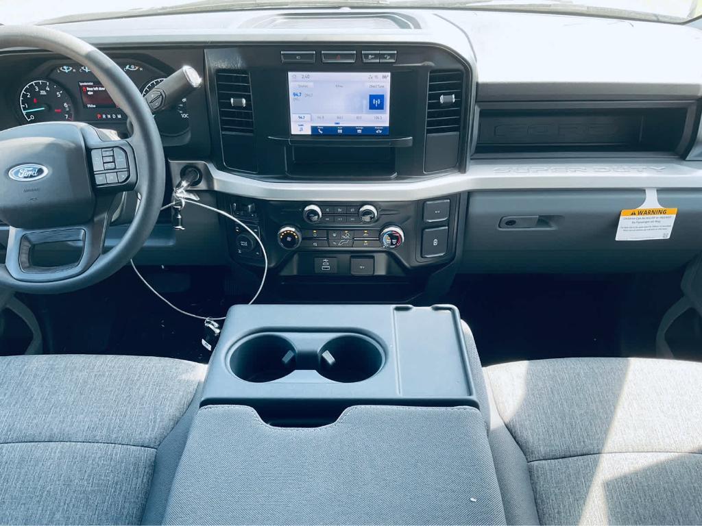 new 2024 Ford F-250 car, priced at $54,460