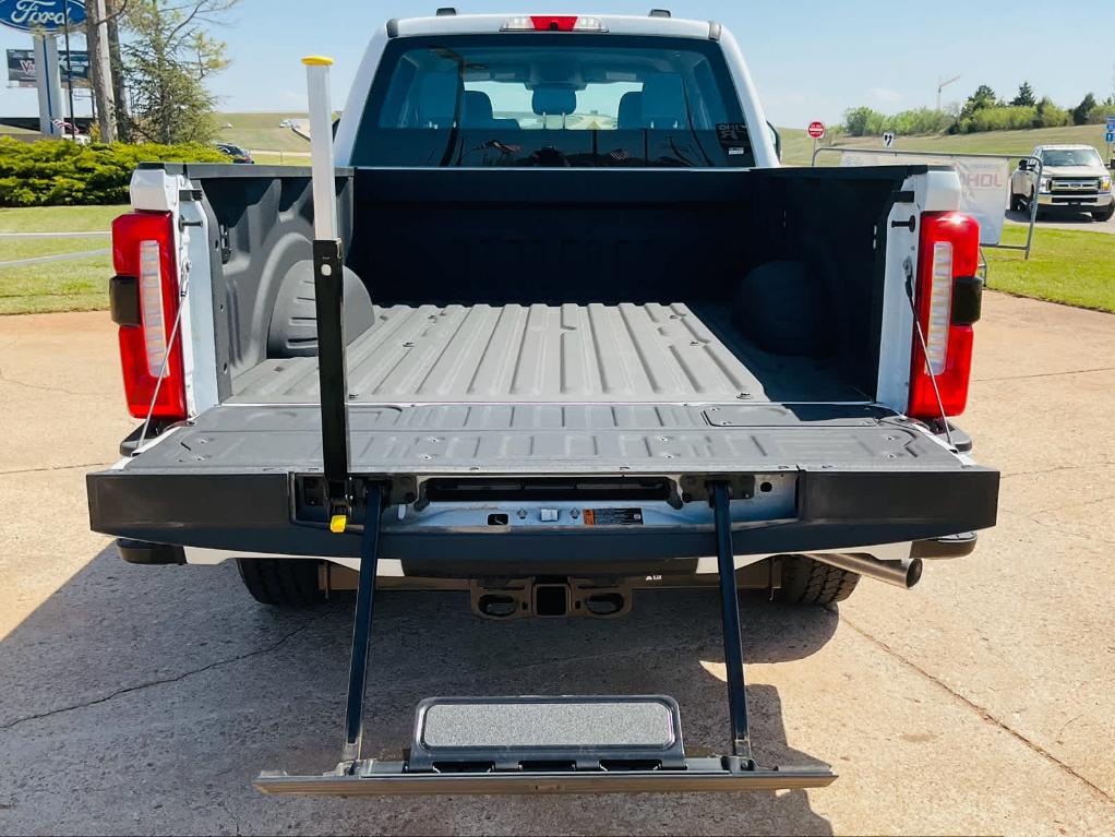 new 2024 Ford F-250 car, priced at $54,460