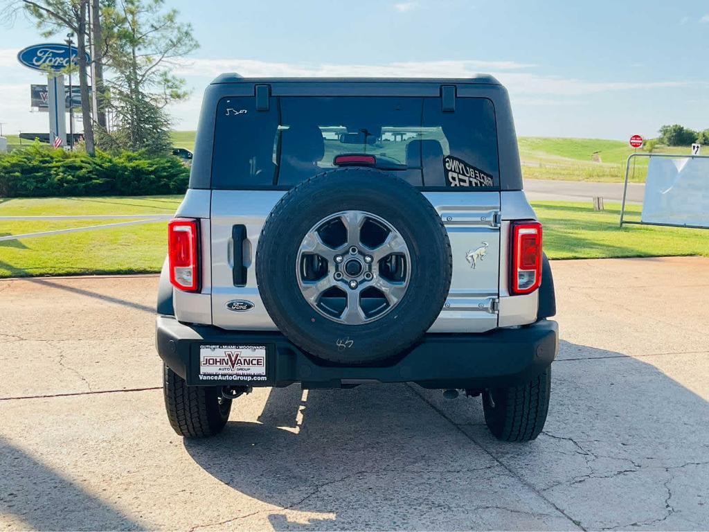 new 2024 Ford Bronco car, priced at $42,820