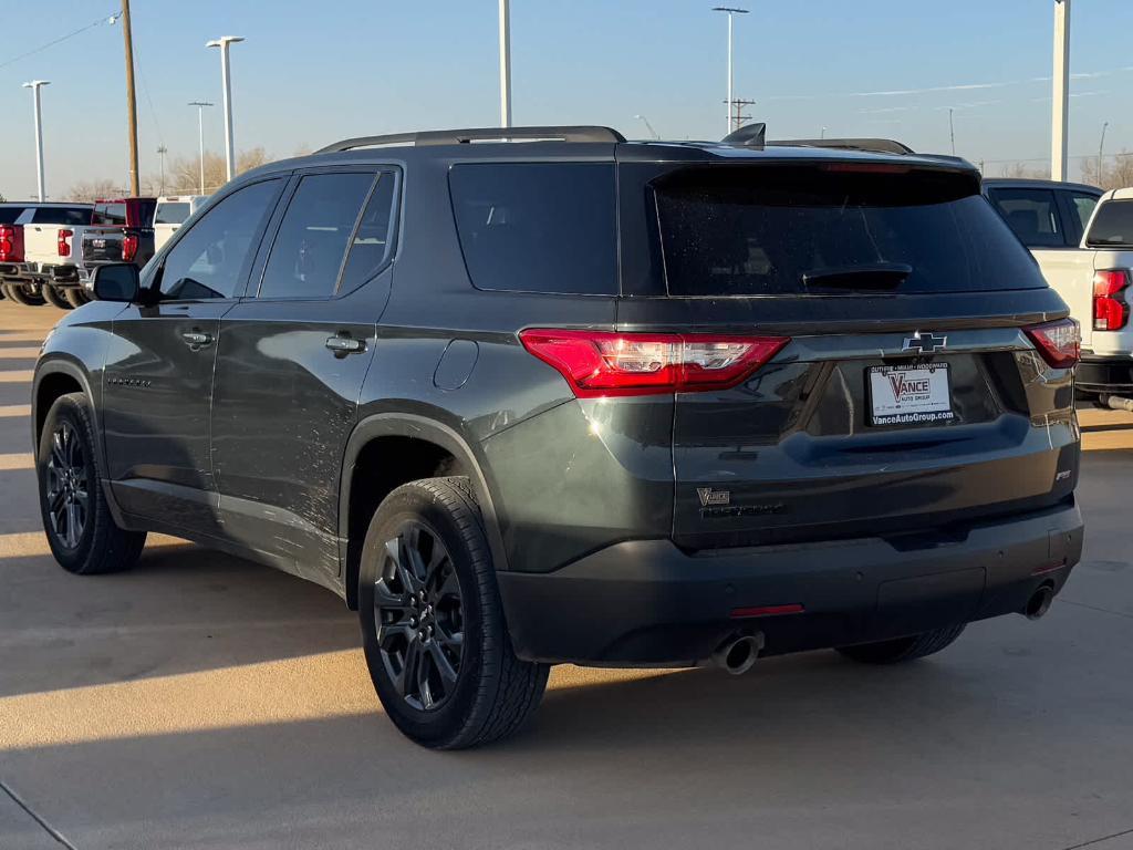 used 2021 Chevrolet Traverse car, priced at $32,341