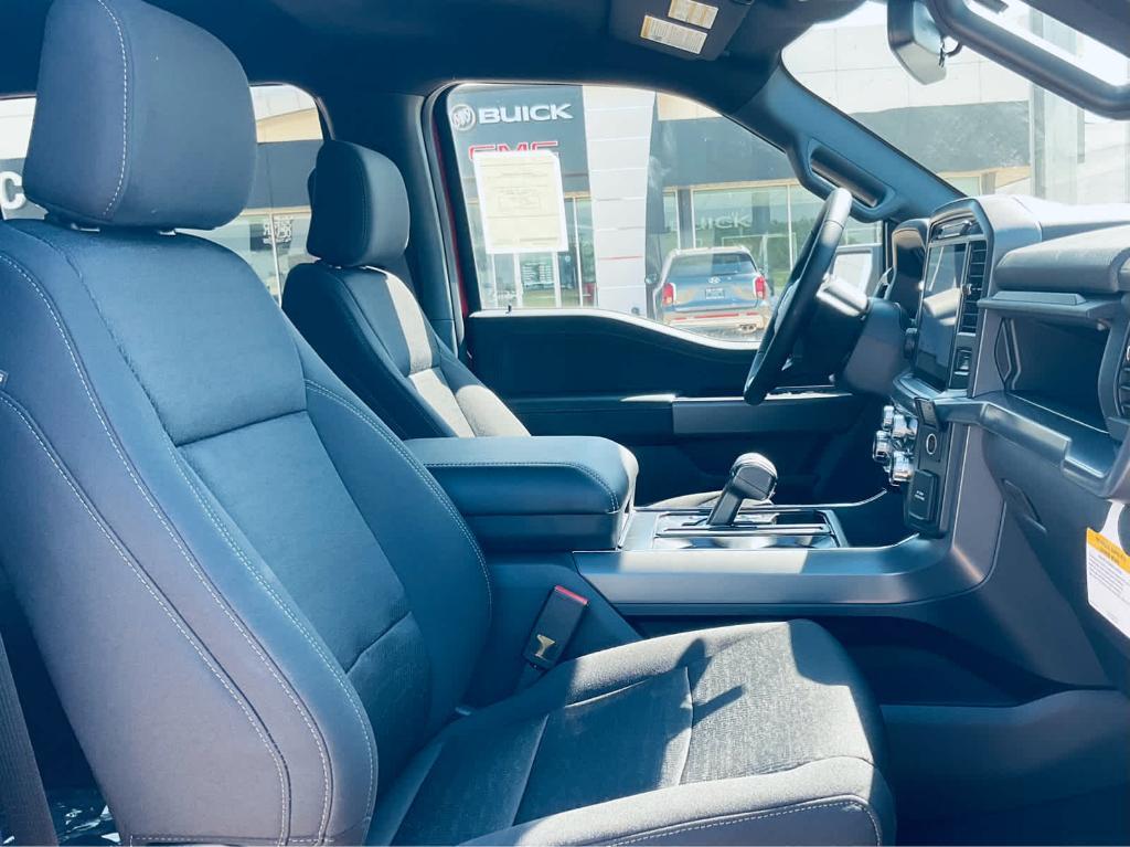 new 2025 Ford F-150 car, priced at $55,263