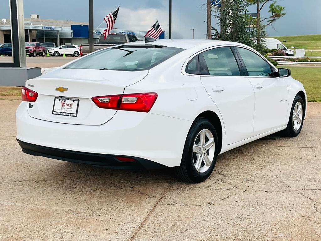 used 2021 Chevrolet Malibu car, priced at $15,000