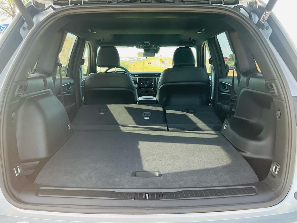 new 2025 Jeep Grand Cherokee car, priced at $41,499