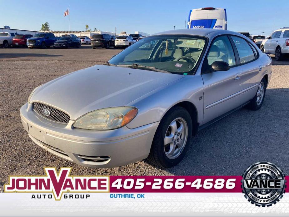 used 2004 Ford Taurus car, priced at $5,000