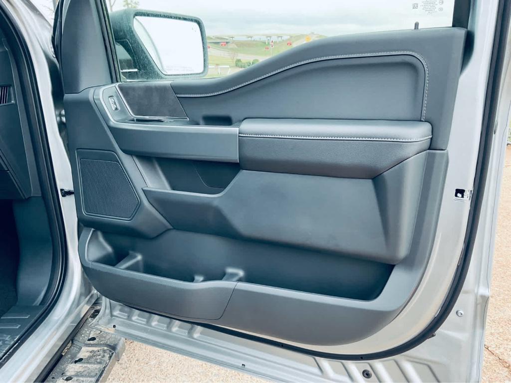 new 2025 Ford F-150 car, priced at $55,333