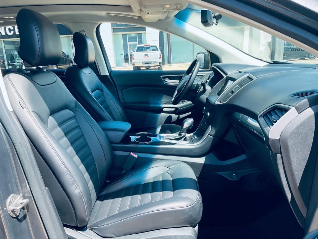 used 2015 Ford Edge car, priced at $13,000
