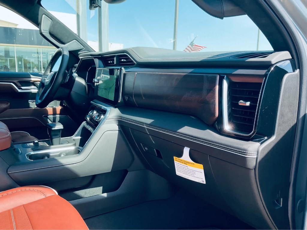 new 2025 GMC Sierra 1500 car, priced at $76,555