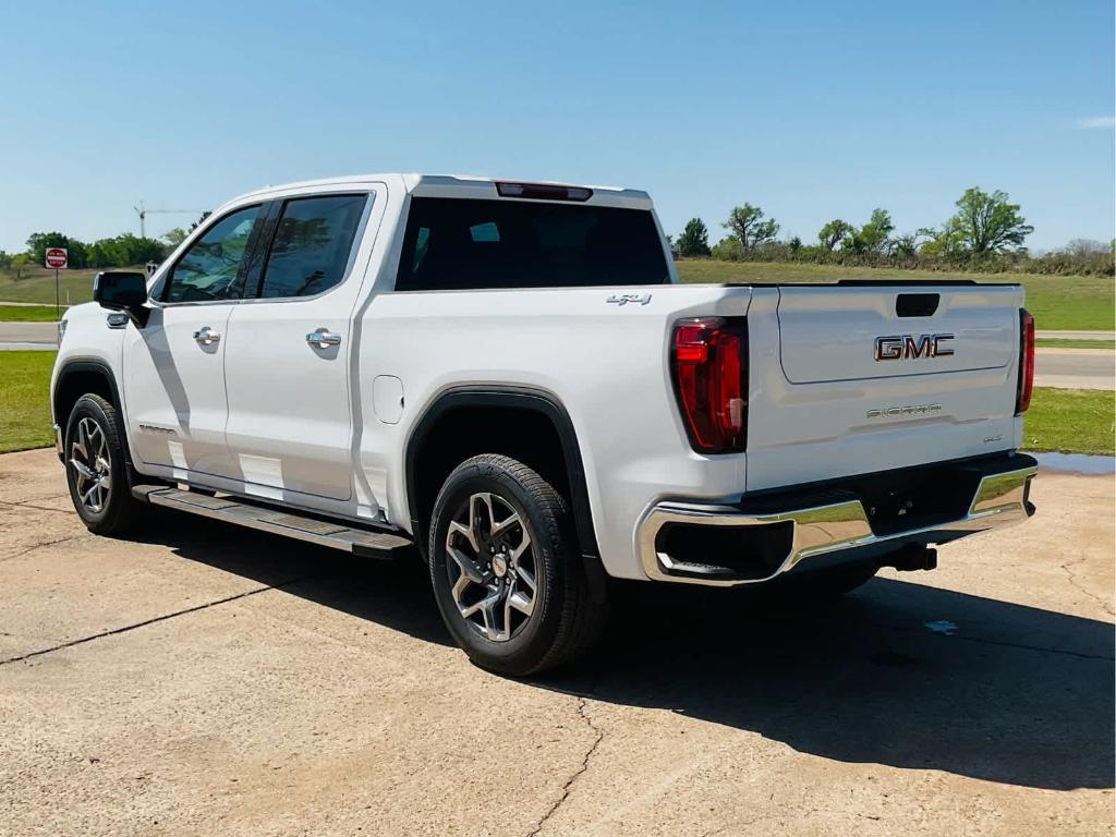 new 2025 GMC Sierra 1500 car, priced at $52,750
