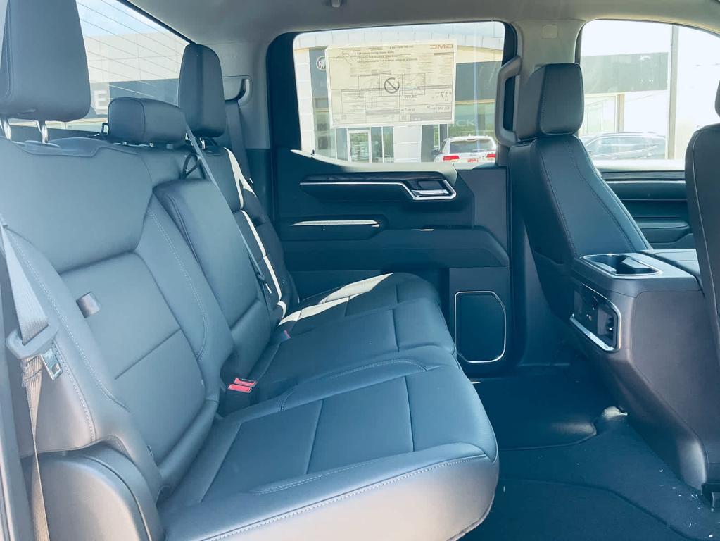 new 2025 GMC Sierra 1500 car, priced at $52,750