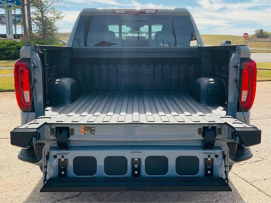 new 2025 GMC Sierra 1500 car, priced at $69,550