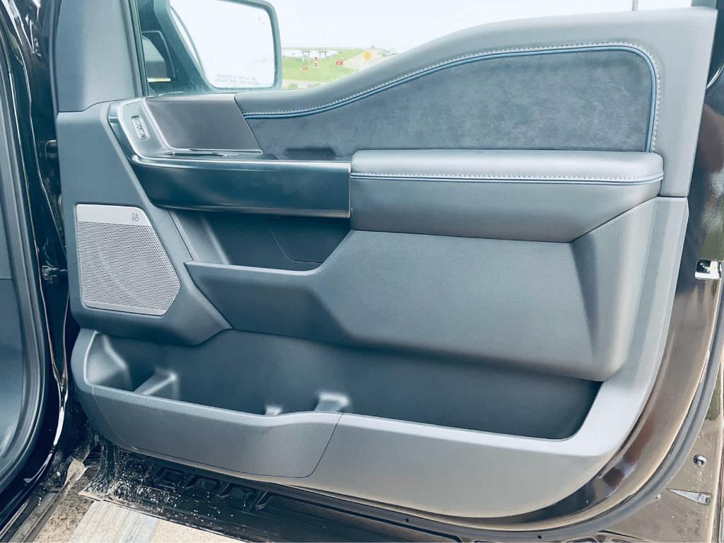 new 2025 Ford F-150 car, priced at $69,271