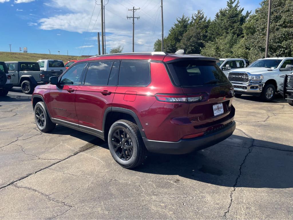 new 2025 Jeep Grand Cherokee L car, priced at $44,230
