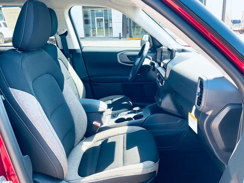 new 2025 Ford Bronco Sport car, priced at $31,705